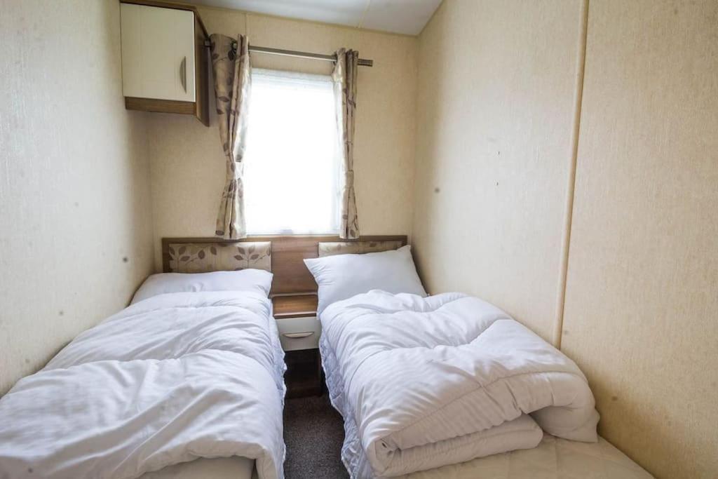 Sunset Drive - Luxury Caravan Apartment Great Yarmouth Exterior photo